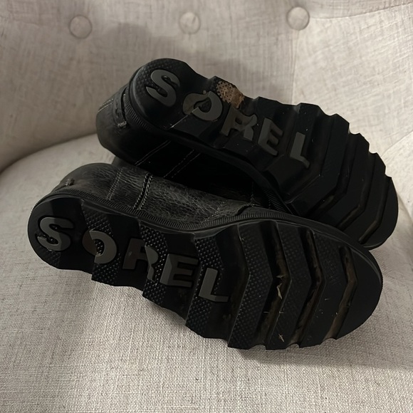 Sorel wedge boots women size 6.5 - Picture 4 of 4